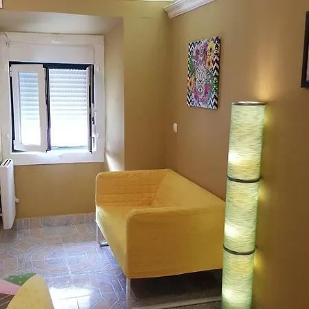 Cozy Studio With Garden * Lissabon