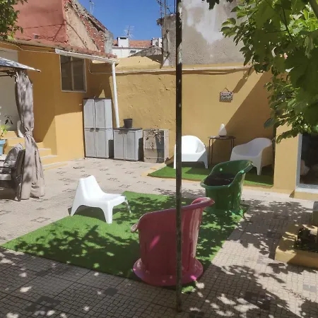 Appartement Cozy Studio With Garden